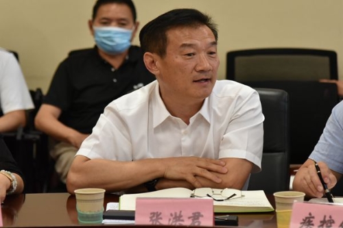 市卫生健康委党组成员,正处级领导干部张洪君讲话会议现场