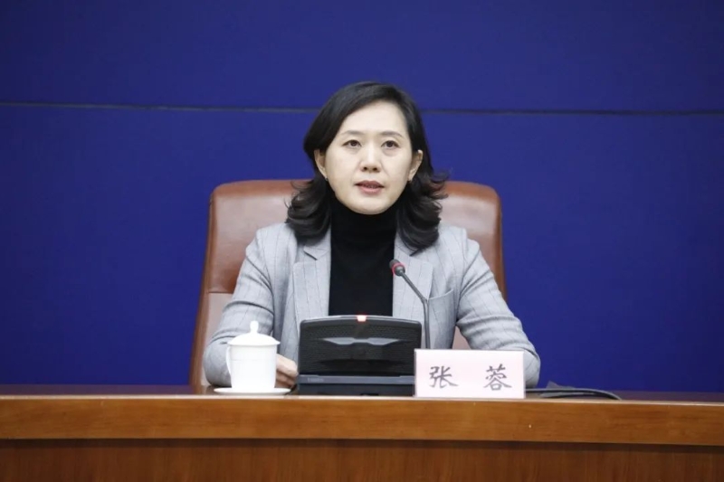 >卫健专题>新型冠状病毒肺炎疫情防控>媒体视窗>首先,有请张蓉组长